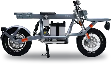 Cake Osa, Motorcycle